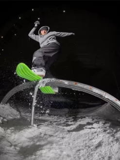 Shred Sled Jr Snowskate 9 Shred Sled Jr Snowskate -Professional Ski Equipment Store ShredSledJrSnowskate 1