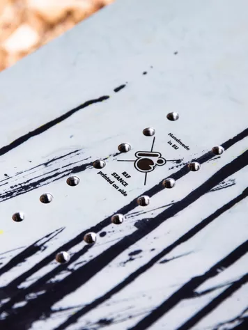 Vertical 2024 Snowboard 8 Vertical 2024 Snowboard - Image 6