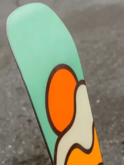 Arbor Westmark Camber Frank April 2024 Snowboard -Professional Ski Equipment Store WestmarkCamberFrankApril2024Snowboard 2