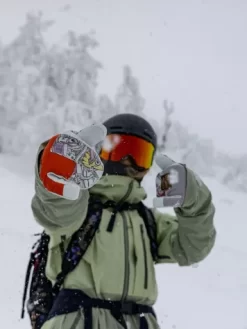 X Smith Shaka Gore-Tex Mittens 14 X Smith Shaka Gore-Tex Mittens -Professional Ski Equipment Store XSmithShakaGoreTexMittens 3